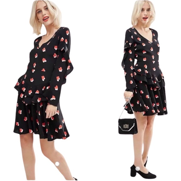 ASOS Tea Dress Ruffle Tiered Hem in Heart Print Size 4 - Picture 1 of 12